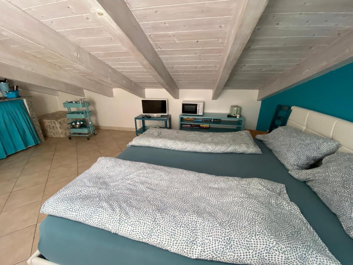 Studio Azzurro L Lägenhet Valledoria  Exteriör bild