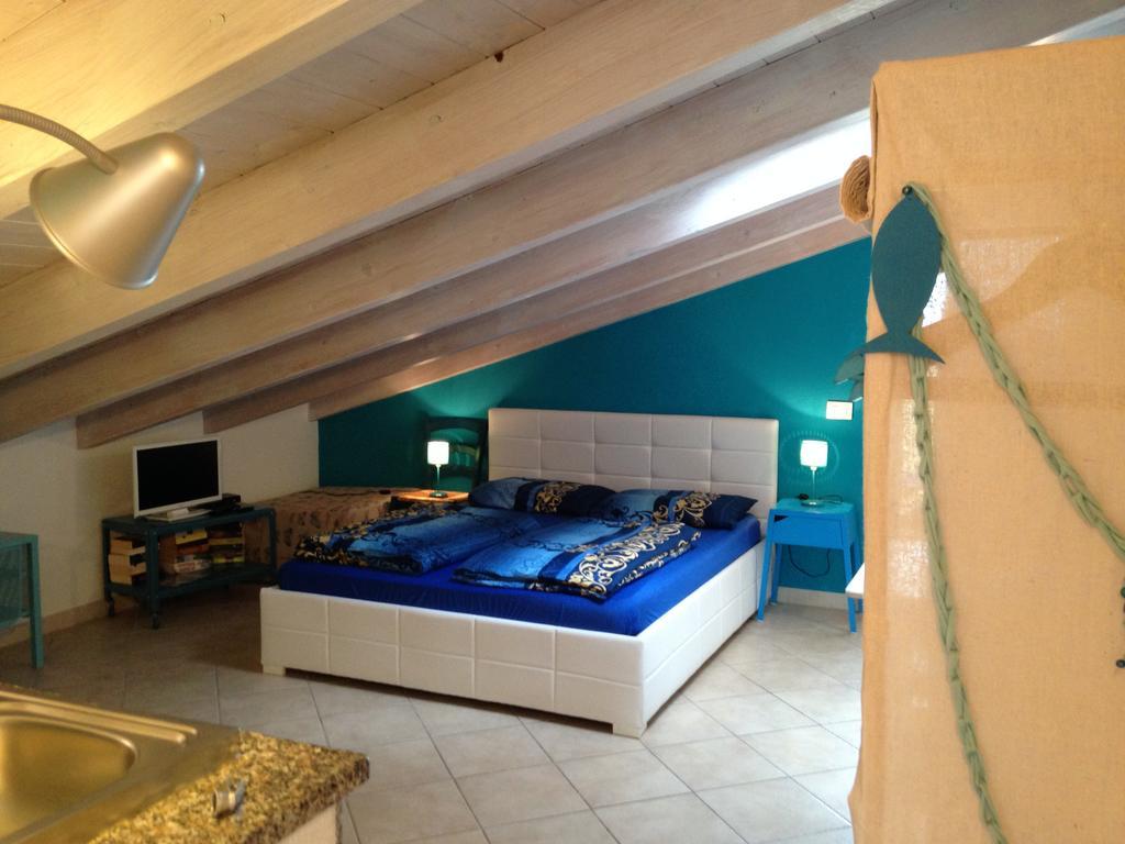 Studio Azzurro L Lägenhet Valledoria  Exteriör bild